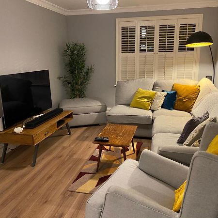 Villa Gleanntan House - Beautiful Family Town House à Killarney Extérieur photo