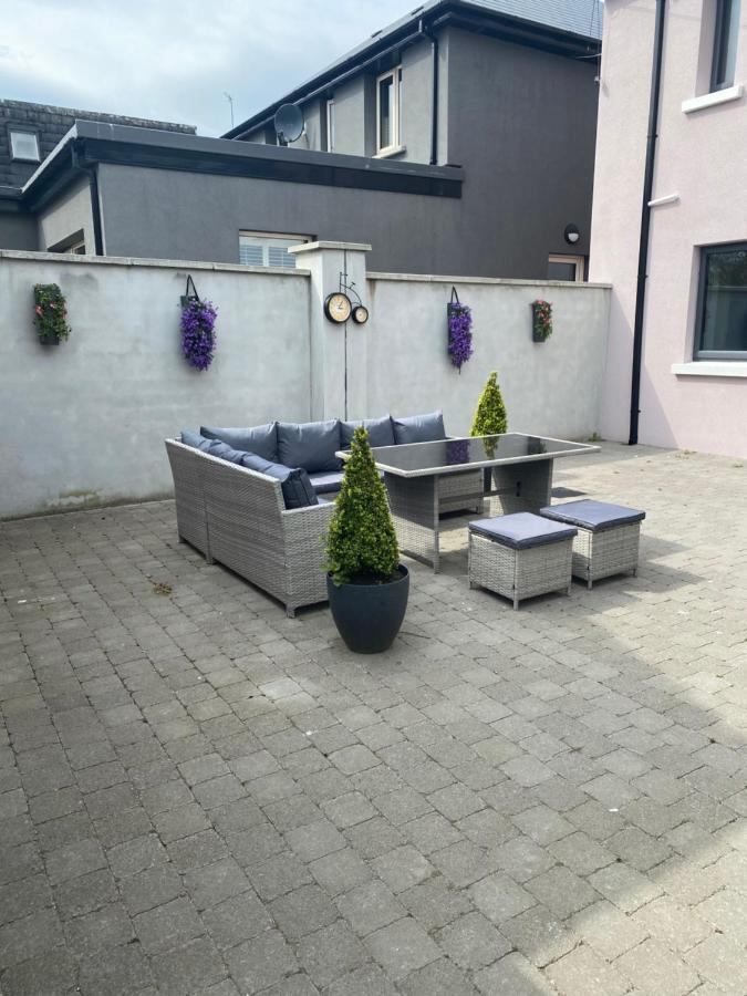 Villa Gleanntan House - Beautiful Family Town House à Killarney Extérieur photo